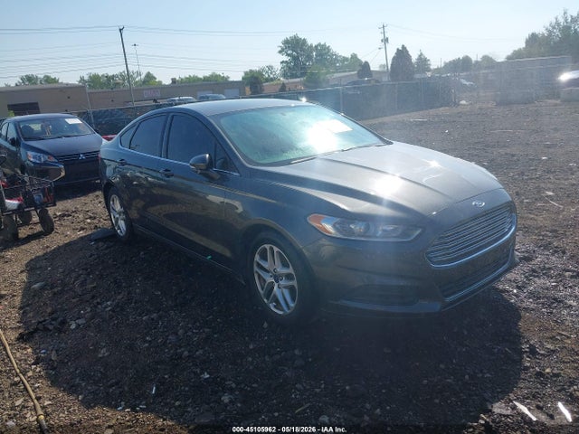 Salvage Ford Fusion Image