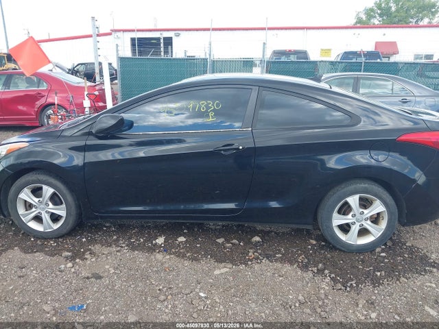 Hyundai ELANTRA Gs