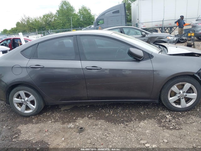 Dodge Dart Sxt