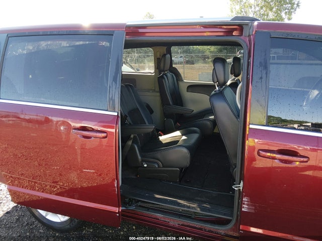 Dodge Grand Caravan Sxt