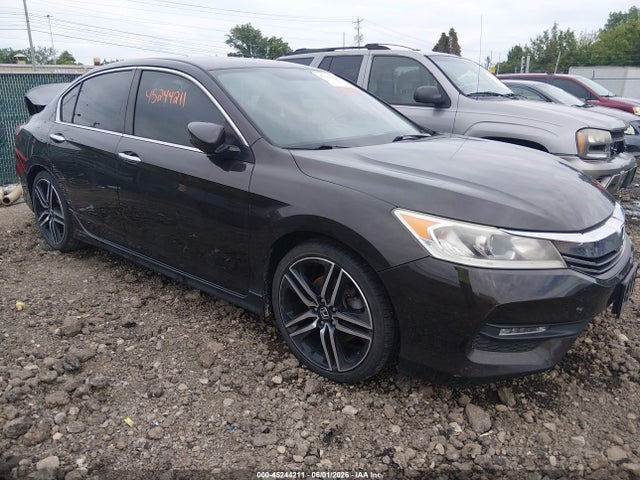 Salvage Honda Accord Image
