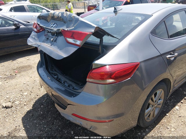 Hyundai ELANTRA Sel