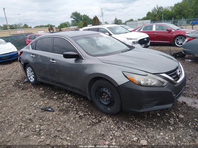 2017 Nissan Altima 1N4AL3AP4HC******
