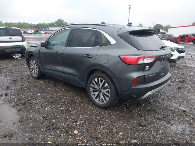 Ford Escape Titanium Hybrid