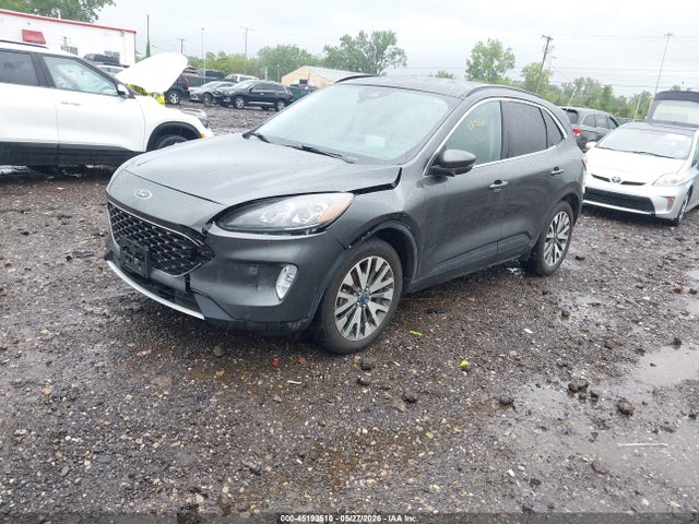 Ford Escape Titanium Hybrid