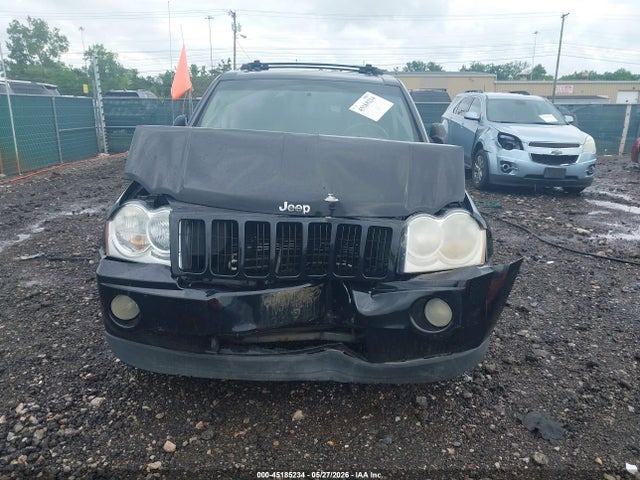Jeep Grand Cherokee Laredo