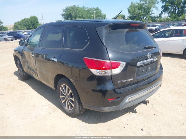 Nissan Pathfinder S