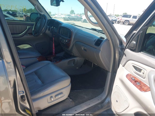 Toyota Sequoia Limited V8