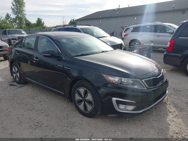 Salvage Kia Optima Image