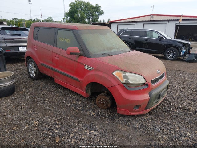 Salvage Kia Soul Image