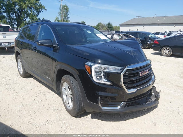 Salvage GMC Terrain Image