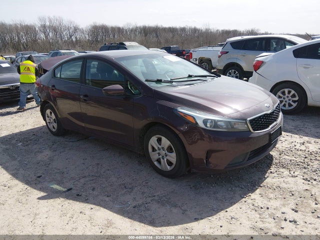 Salvage Kia Forte Image
