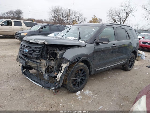 Ford Explorer Xlt