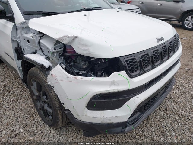 Jeep Compass Latitude