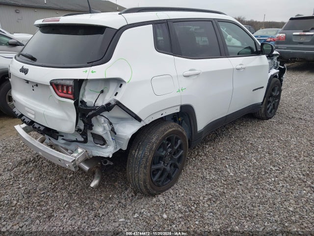 Jeep Compass Latitude
