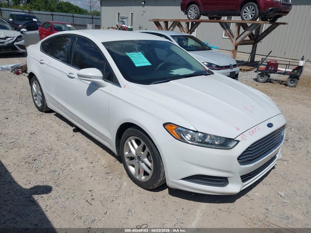 Salvage Ford Fusion Image