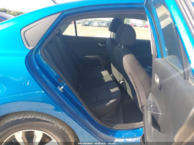 Kia Rio S