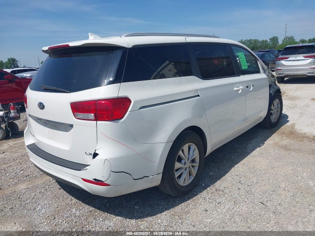 Kia Sedona Lx