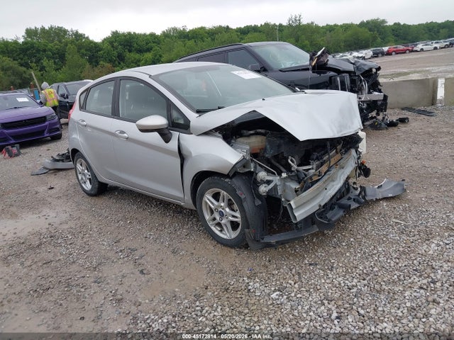 Salvage Ford Fiesta Image