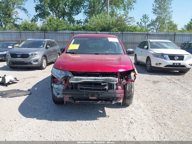 Mitsubishi Outlander Es