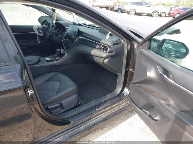 Toyota Camry Se Nightshade Edition Hybrid
