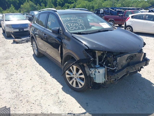 Salvage Toyota RAV4 Image