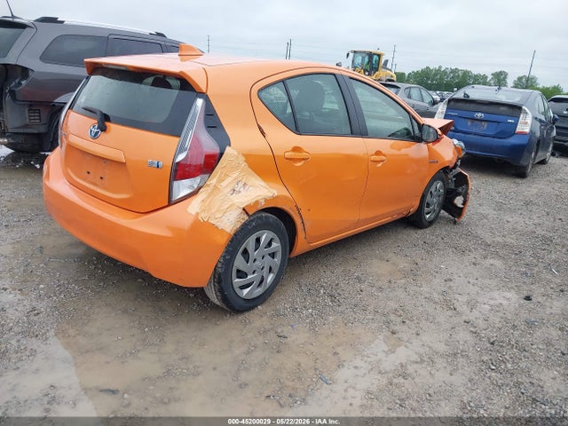 Toyota Prius c Two