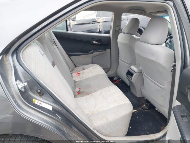 Toyota Camry Le