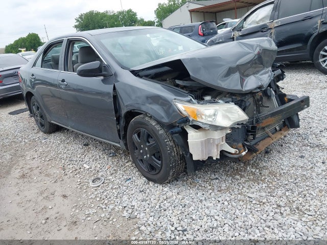 Salvage Toyota Camry Image