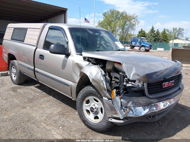 Salvage GMC Sierra 1500 Image