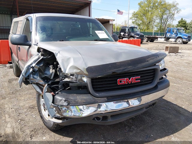 GMC Sierra 1500 Standard