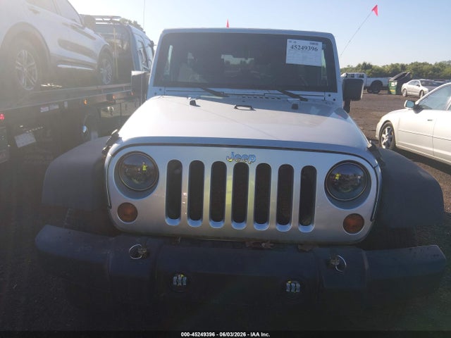 Jeep Wrangler X