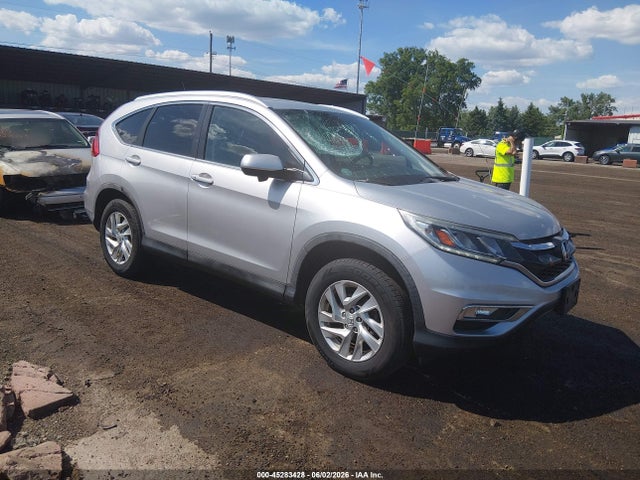 Salvage Honda CR-V Image