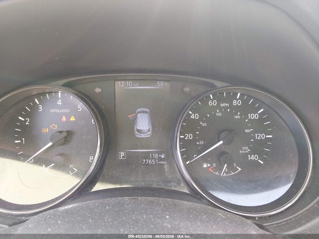 Nissan Rogue S