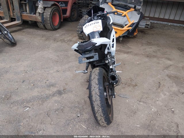 Kawasaki Ex300 A