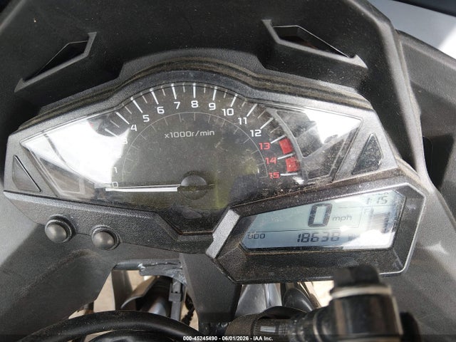 Kawasaki Ex300 A