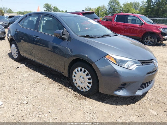 Salvage Toyota Corolla Image