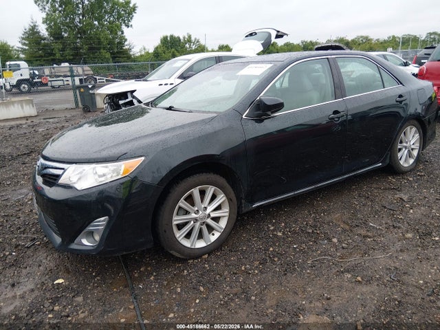 Toyota Camry Xle V6