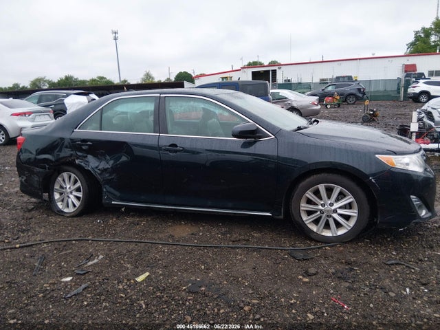 Toyota Camry Xle V6