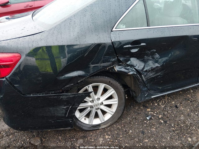 Toyota Camry Xle V6