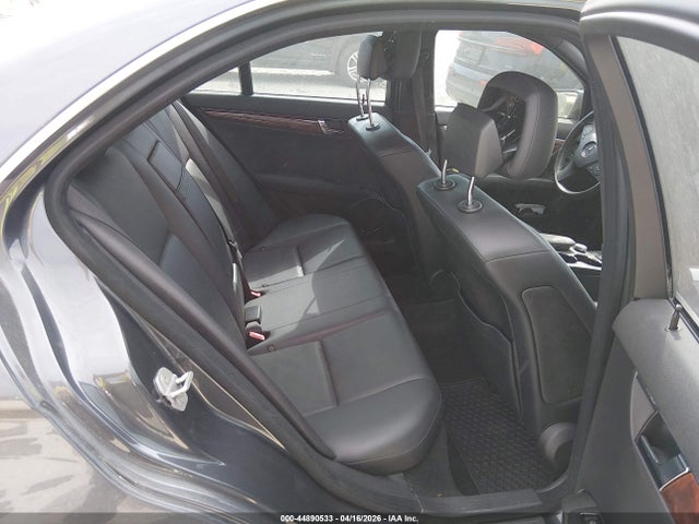 Mercedes-Benz C-Class Luxury 4matic