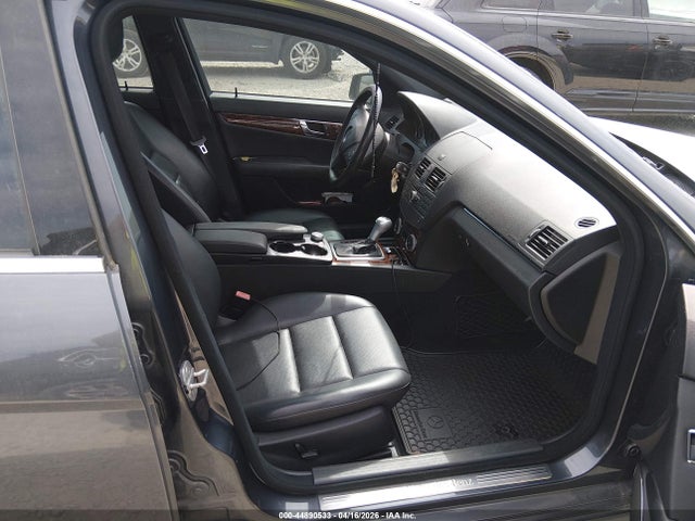 Mercedes-Benz C-Class Luxury 4matic