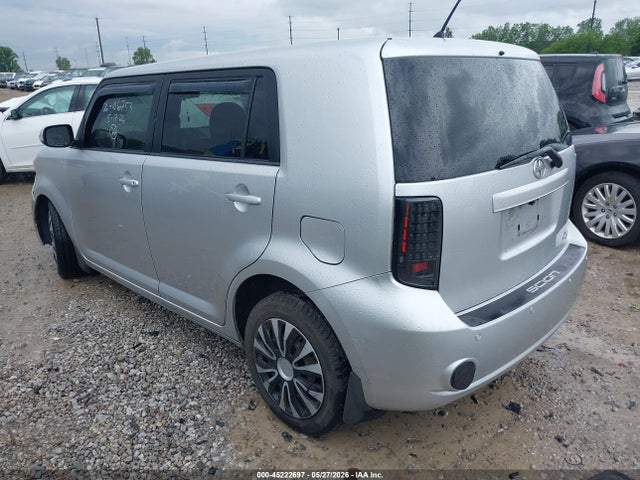 Scion xB