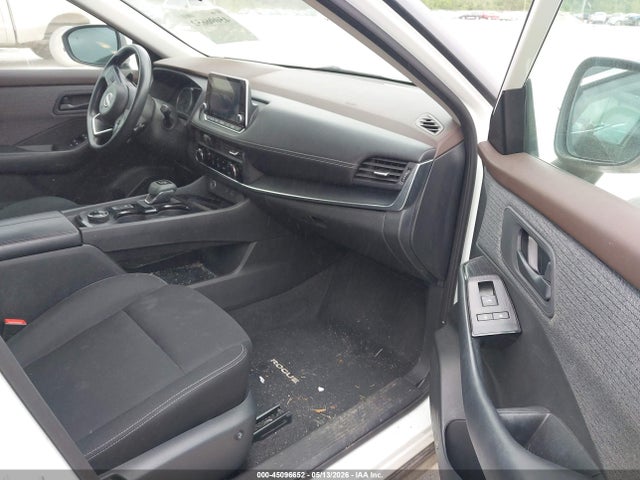Nissan Rogue S Intelligent Awd
