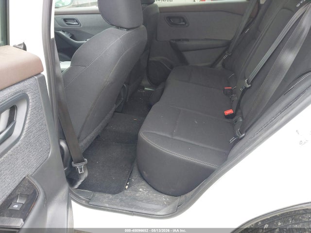 Nissan Rogue S Intelligent Awd