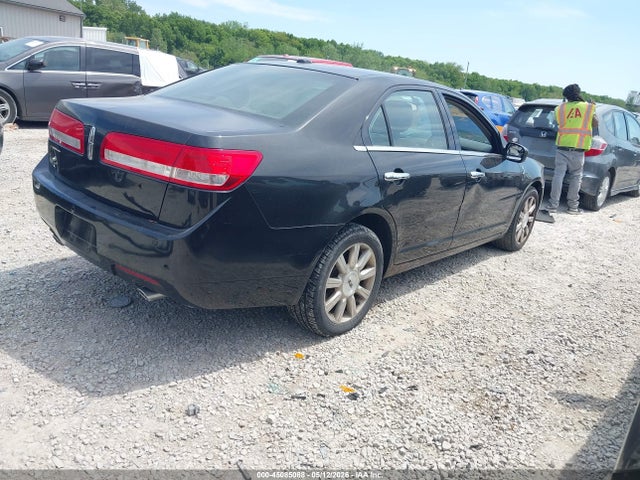 Lincoln MKZ