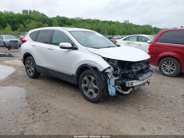 Salvage Honda CR-V Image