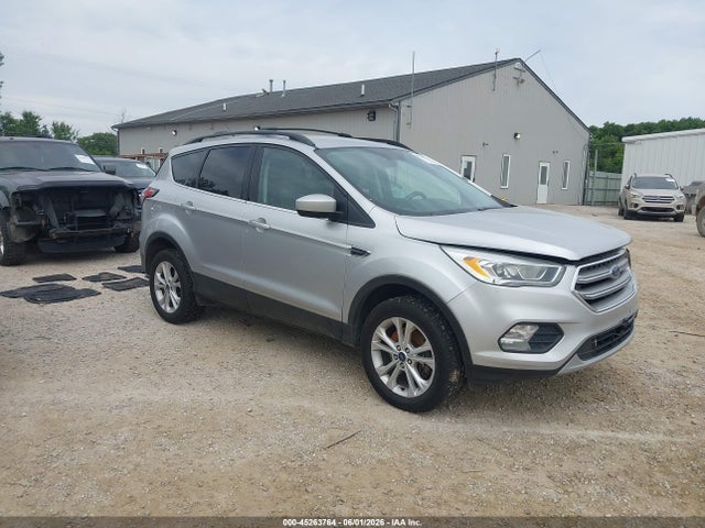 Salvage Ford Escape Image