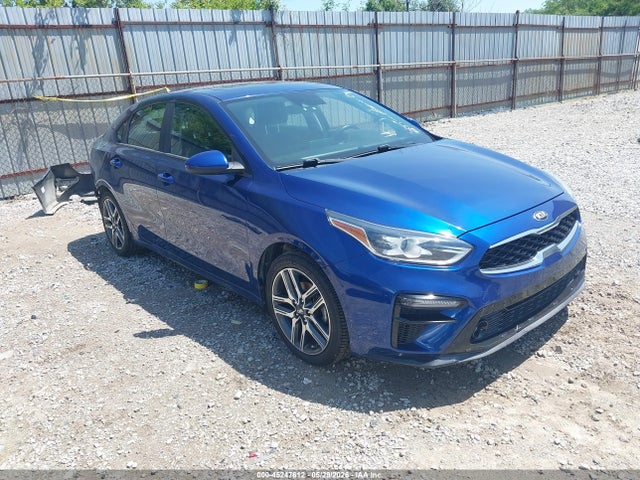 Salvage Kia Forte Image