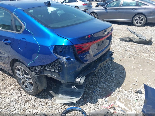 Kia Forte S